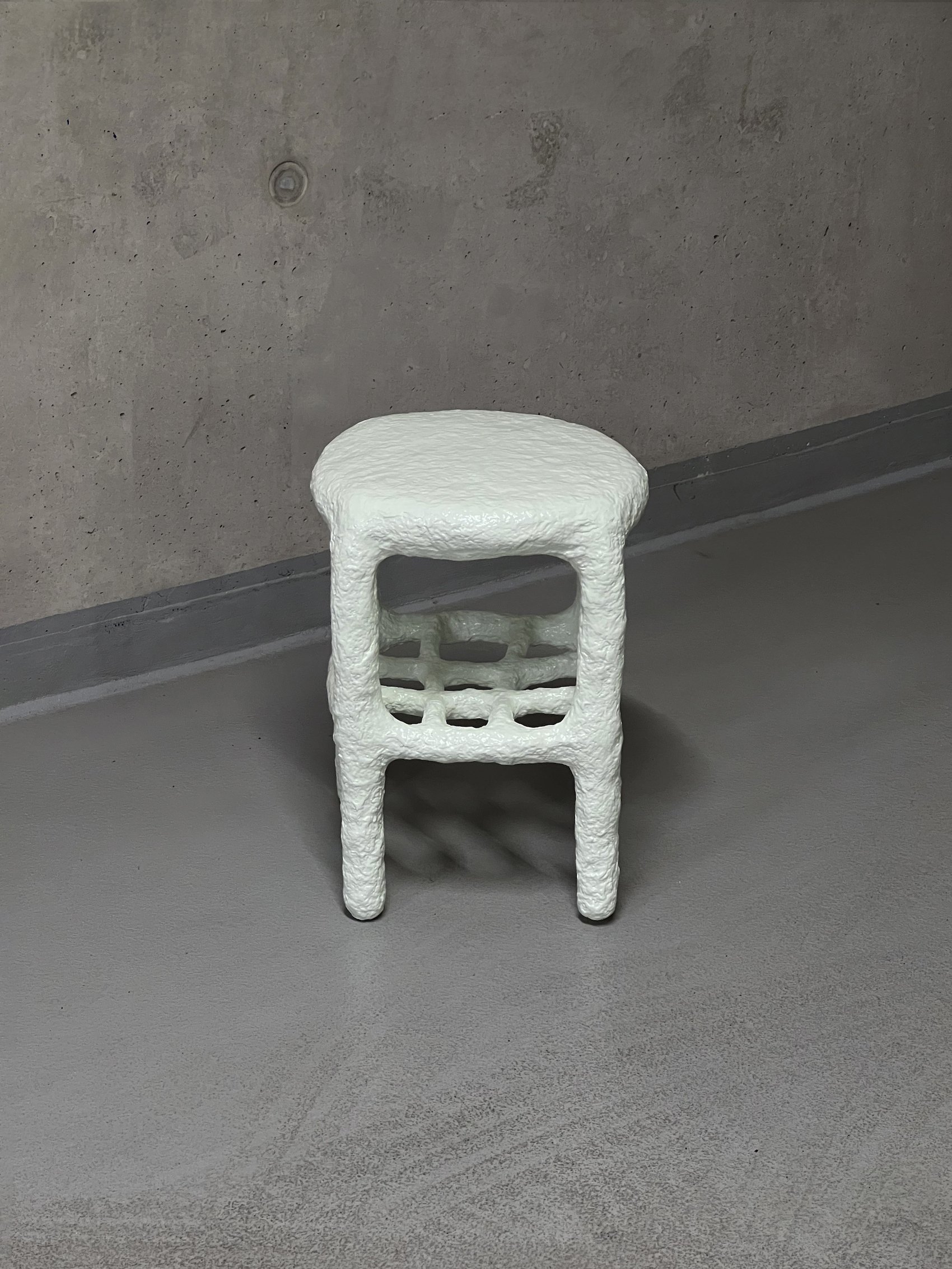 Mint papier-mache stolek / stolička